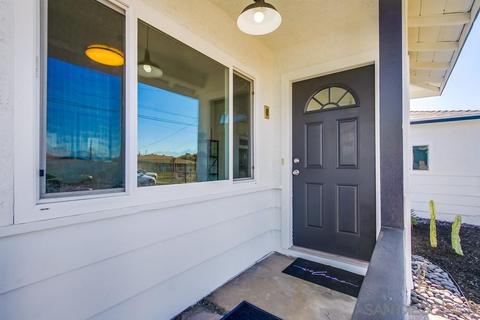830 Erica St, Escondido, CA 92027 photo 4