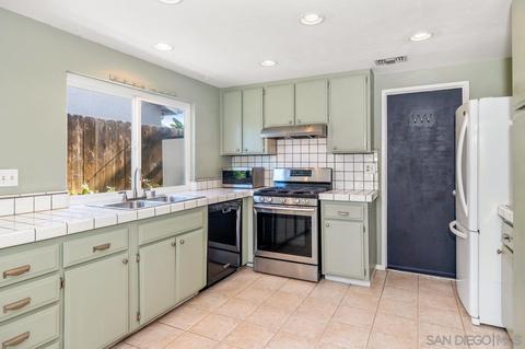 9324 Lake Hill Rd, Santee, CA 92071 photo 14