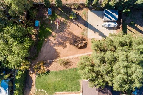 143 Amigos Way, Fallbrook, CA 92028 photo 23