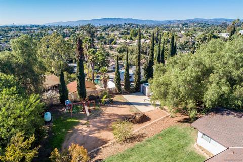 143 Amigos Way, Fallbrook, CA 92028 photo 24