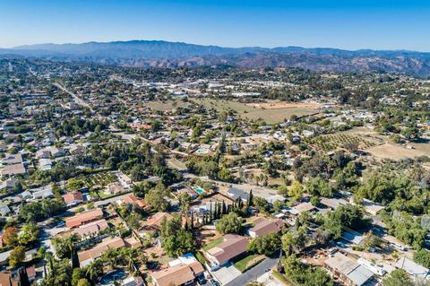 143 Amigos Way, Fallbrook, CA 92028 photo 27