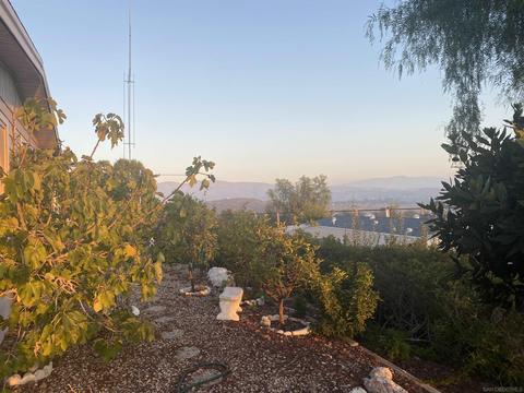 275 S Worthington St #43, Spring Valley, CA 91977 photo 4