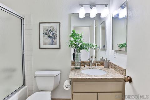 8282 Gilman Dr #42, La Jolla, CA 92037 photo 21