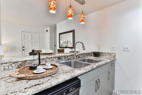 8282 Gilman Dr #42, La Jolla, CA 92037 photo 14