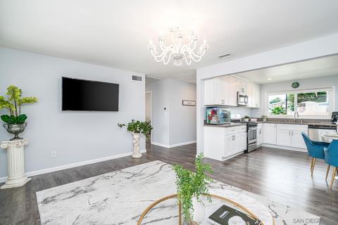 9637 W Hartland Cir, Santee, CA 92071 photo 3