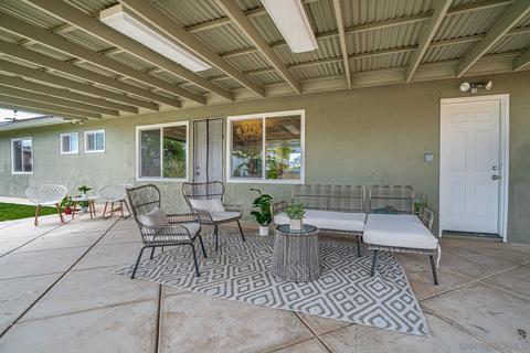 9637 W Hartland Cir, Santee, CA 92071 photo 18