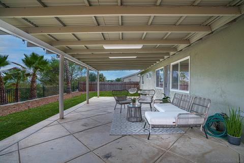 9637 W Hartland Cir, Santee, CA 92071 photo 19