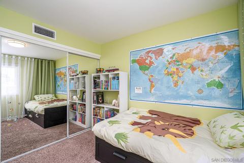 9637 W Hartland Cir, Santee, CA 92071 photo 14