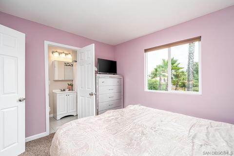 9637 W Hartland Cir, Santee, CA 92071 photo 11