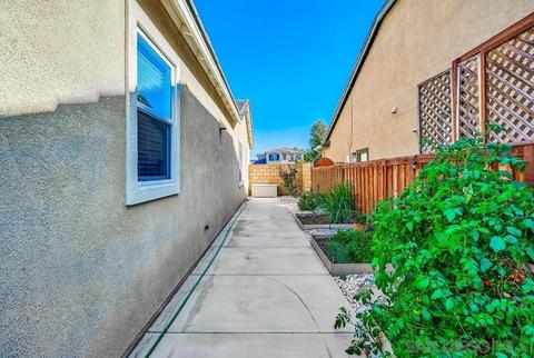 28229 Rustling Wind Cir, Menifee, CA 92585 photo 10