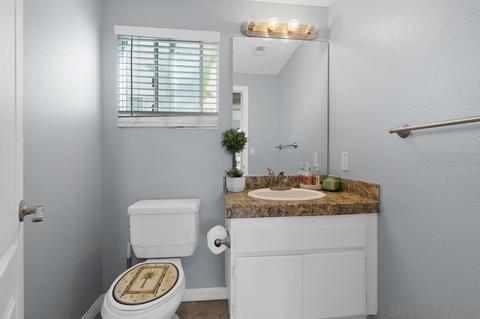 2458 Golfcrest Loop, Chula Vista, CA 91915 photo 18