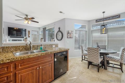2458 Golfcrest Loop, Chula Vista, CA 91915 photo 14