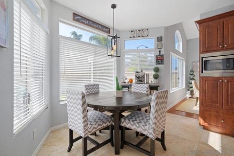 2458 Golfcrest Loop, Chula Vista, CA 91915 photo 12
