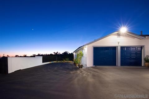 108 Hannalei Dr, Vista, CA 92083 photo 19