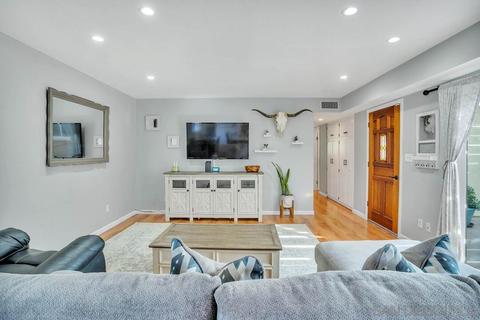 10155 Carreta Dr, Santee, CA 92071 photo 3