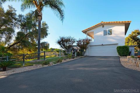 2312 Marion Ln, Escondido, CA 92025 photo 5
