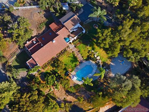 2312 Marion Ln, Escondido, CA 92025 photo 2