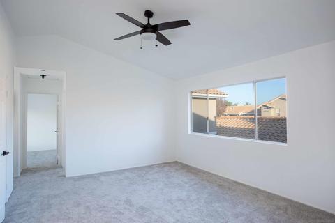 1378 Palomar Pl, Vista, CA 92084 photo 4