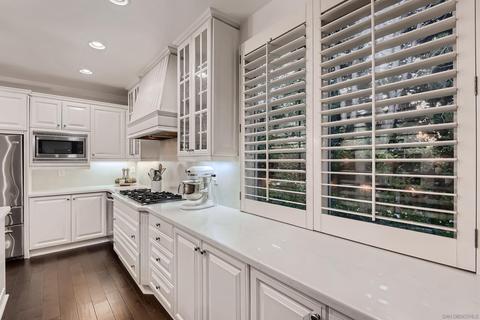 2848 Vista Acedera, Carlsbad, CA 92009 photo 8