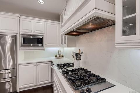 2848 Vista Acedera, Carlsbad, CA 92009 photo 9