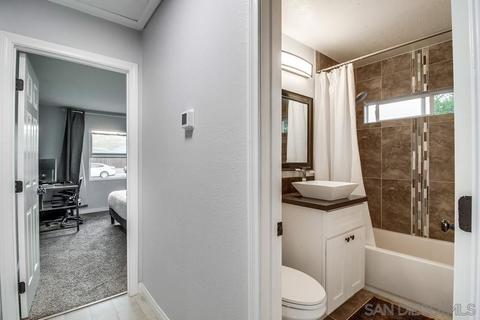 8849 Ellenwood Cir, Spring Valley, CA 91977 photo 20