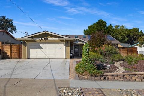 560 Elkelton Blvd, Spring Valley, CA 91977 photo 2