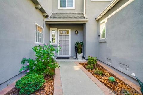 4475 Gladstone Ct, Carlsbad, CA 92010 photo 3