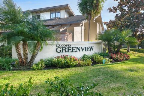 28 Greenview Dr, Carlsbad, CA 92009 photo 2