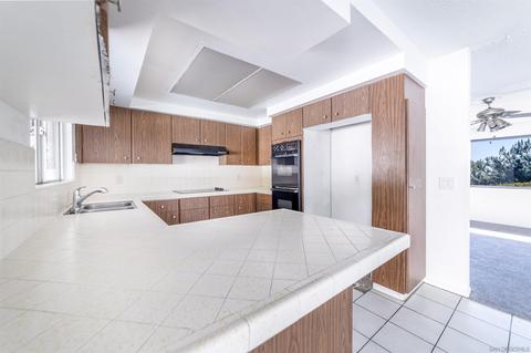 1912 Hidden Mesa Rd, El Cajon, CA 92019 photo 13