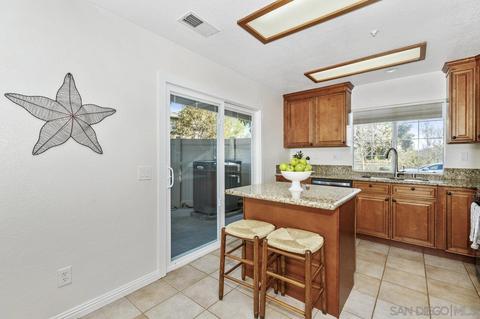 270 Brookview Ct, Santee, CA 92071 photo 5