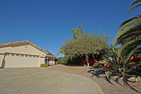2797 Derringer Pl, Escondido, CA 92027 photo 3