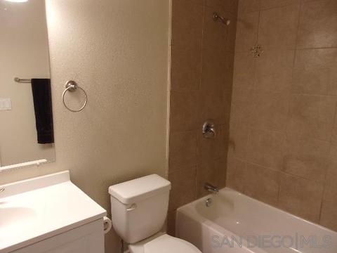 1472 Iris Ave #11, Imperial Beach, CA 91932 photo 12