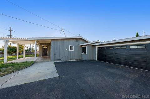 1610 E Lincoln Ave, Escondido, CA 92027 photo 2
