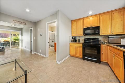 1610 E Lincoln Ave, Escondido, CA 92027 photo 22