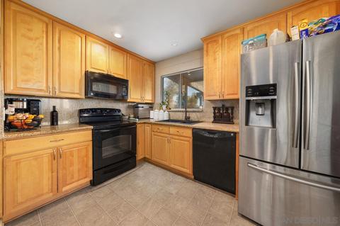 1610 E Lincoln Ave, Escondido, CA 92027 photo 20