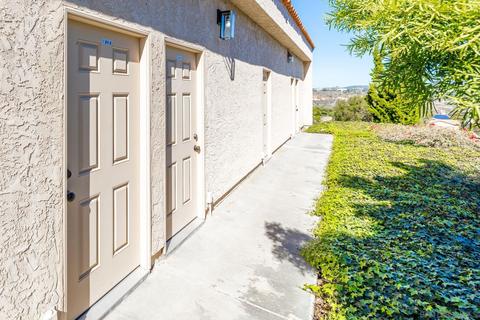 1968 Swallow Ln, Carlsbad, CA 92009 photo 8
