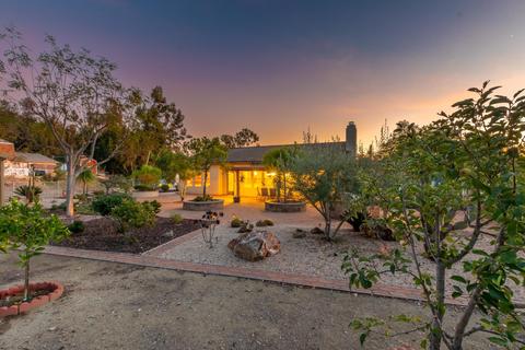 26165 Crescendo Dr, Escondido, CA 92026 photo 25