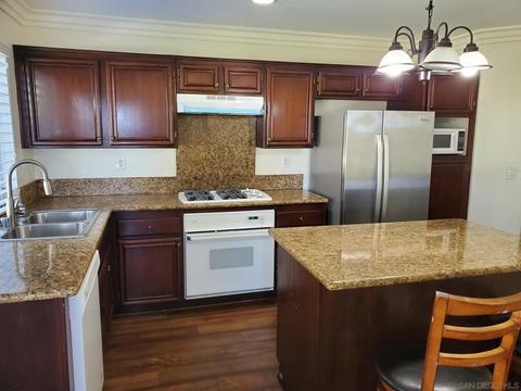 2367 Eastridge Loop, Chula Vista, CA 91915 photo 7