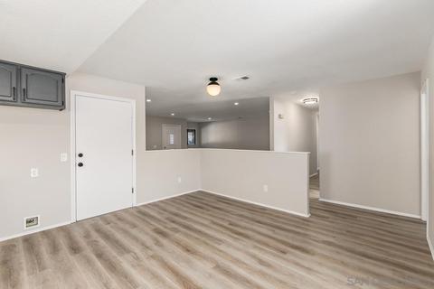 7603 Seneca Pl, La Mesa, CA 91942 photo 9