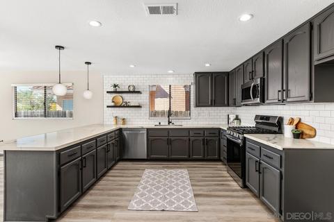 7603 Seneca Pl, La Mesa, CA 91942 photo 12