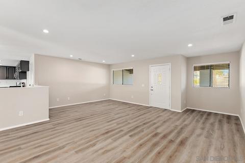 7603 Seneca Pl, La Mesa, CA 91942 photo 7