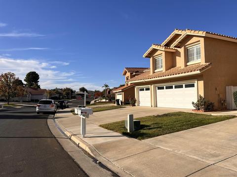 40187 Starling St, Temecula, CA 92591 photo 2