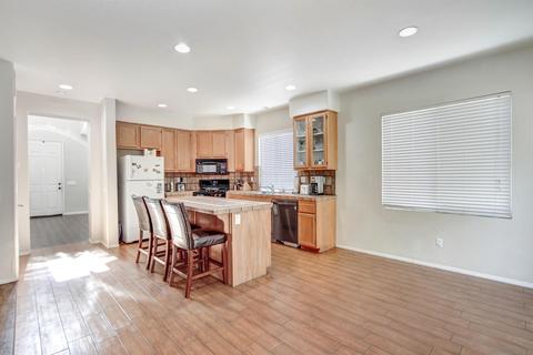 32400 Pensador St, Temecula, CA 92592 photo 8