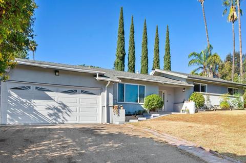 2035 S Juniper St, Escondido, CA 92025 photo 1