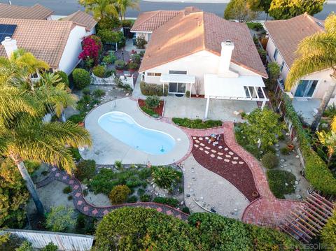 81 Avenida Descanso, Oceanside, CA 92057 photo 4