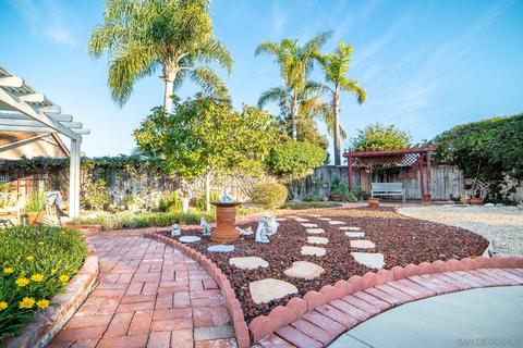 81 Avenida Descanso, Oceanside, CA 92057 photo 32