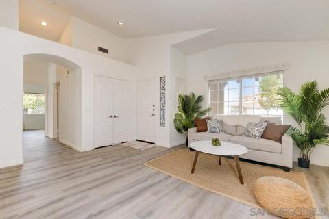 81 Avenida Descanso, Oceanside, CA 92057 photo 5