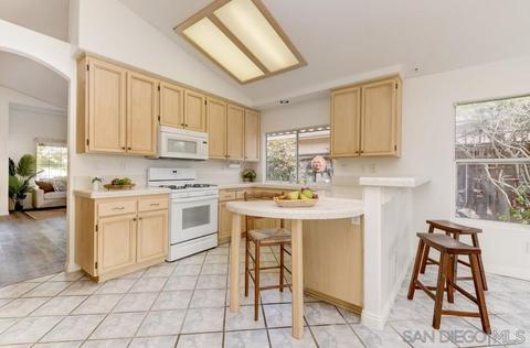 81 Avenida Descanso, Oceanside, CA 92057 photo 15