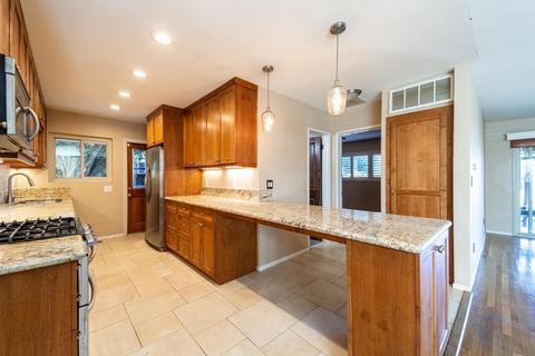 5986 Bertro Dr, La Mesa, CA 91942 photo 4