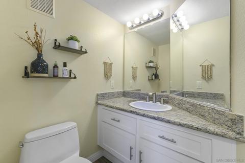 1869 Corte Pulsera, Oceanside, CA 92056 photo 10